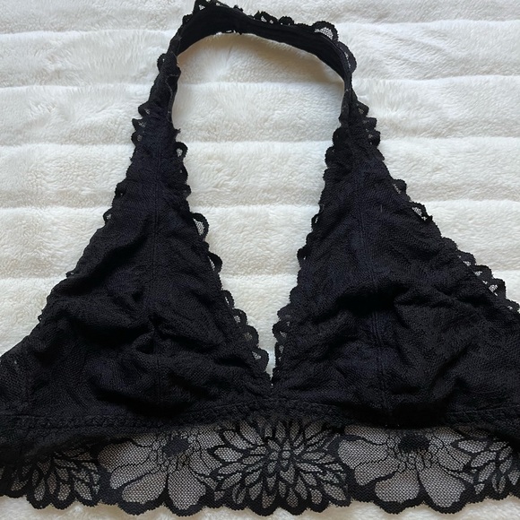 Victoria’s Secret PINK black bralette - Picture 2 of 7